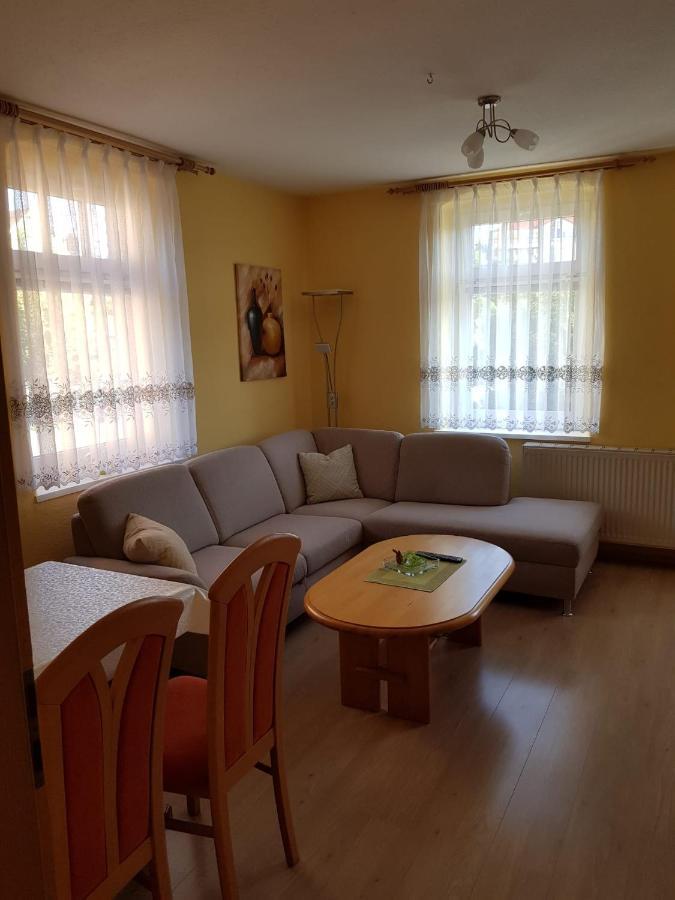 Ferienwohnung Karlguth Neustadt in Sachsen Buitenkant foto