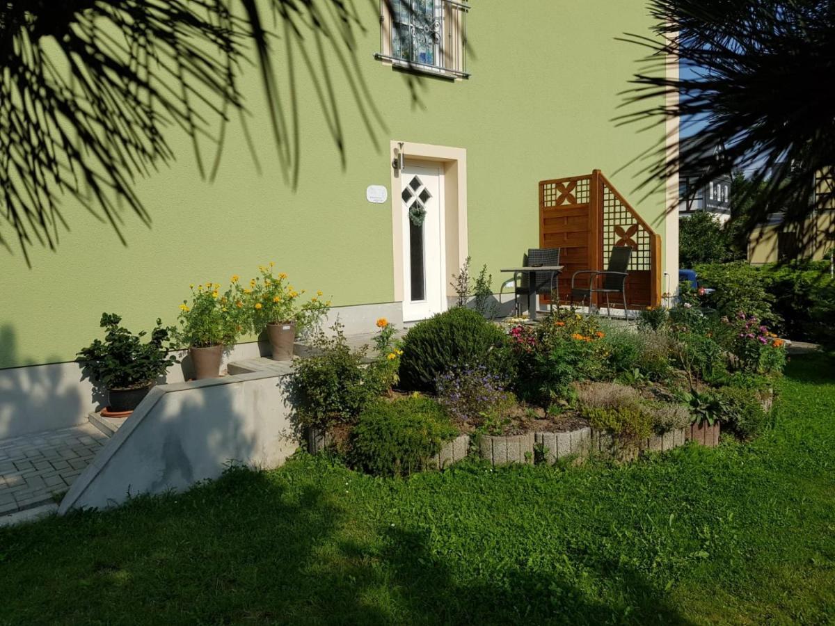 Ferienwohnung Karlguth Neustadt in Sachsen Buitenkant foto
